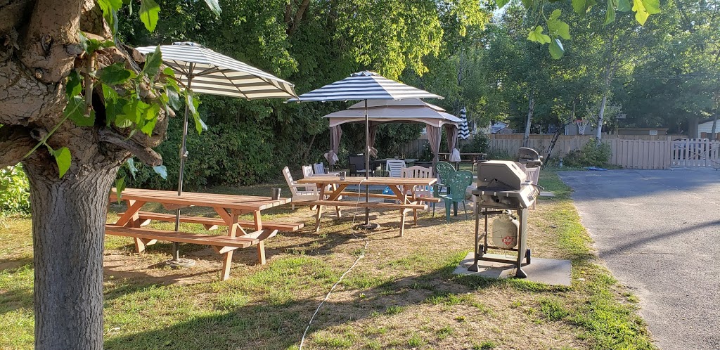 Sharodon Sands Motel | 119 Main St, Wasaga Beach, ON L9Z 2K9, Canada | Phone: (705) 429-5400