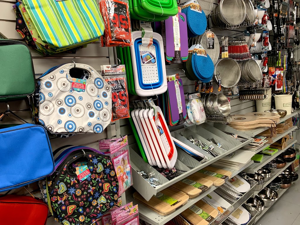 Dollarama | 3795 Rue Notre-Dame Ouest, Montréal, QC H4C 1P8, Canada | Phone: (514) 932-2512