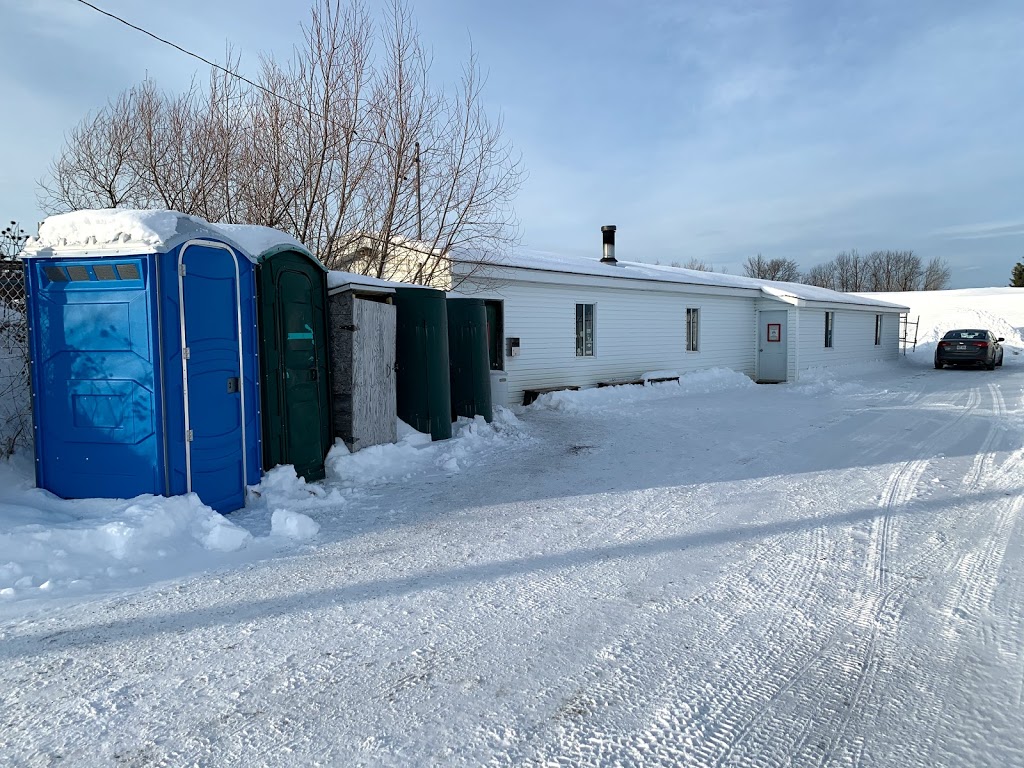 Pêcheurs & Chasseurs Montréal | 130 Chemin du Ruisseau-des-Noyers, Saint-Jean-sur-Richelieu, QC J2Y 1G9, Canada | Phone: (450) 348-5566