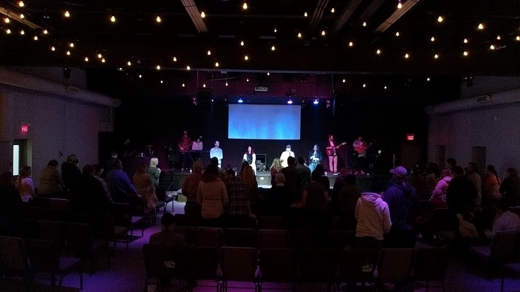Crossroads Life Church | 99 Young St W, Harriston, ON N0G 1Z0, Canada | Phone: (519) 338-5581