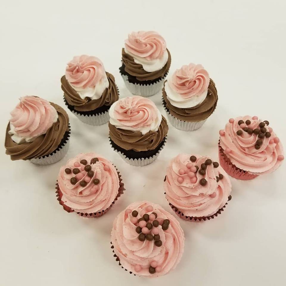 Dee-Lights Bakery & Fine Foods | 379 Dundas St, Woodstock, ON N4S 1B6, Canada | Phone: (519) 539-6474