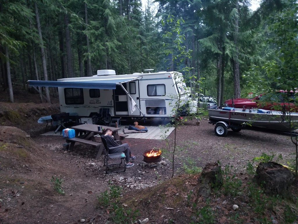 Woodhaven Campground | 4010 Settle Rd, Sorrento, BC V0E 2W1, Canada | Phone: (250) 835-4600