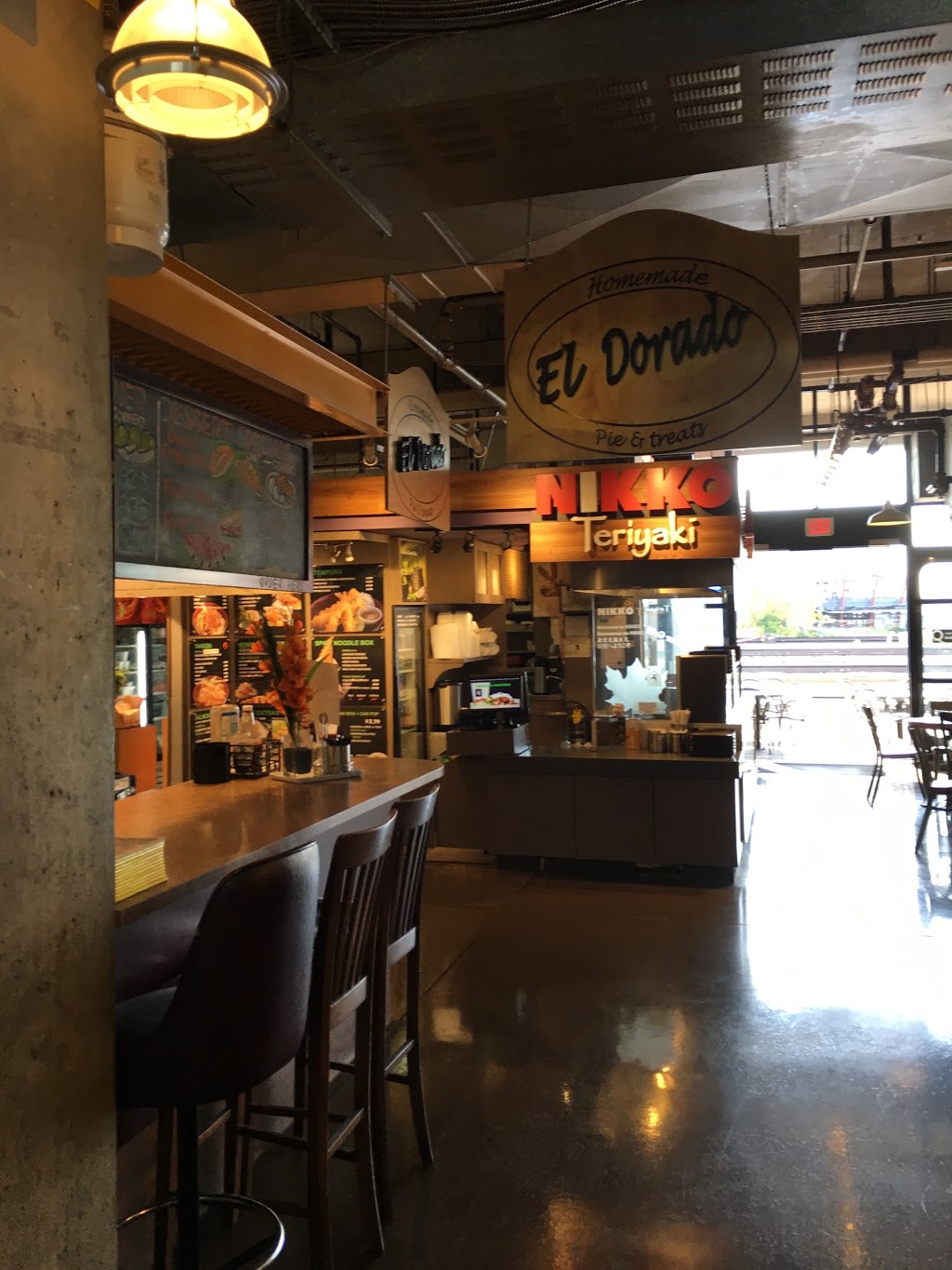 El Dorado Pie & Treats | 123 Carrie Cates Ct #130, North Vancouver, BC V7M 2E4, Canada | Phone: (604) 987-1663