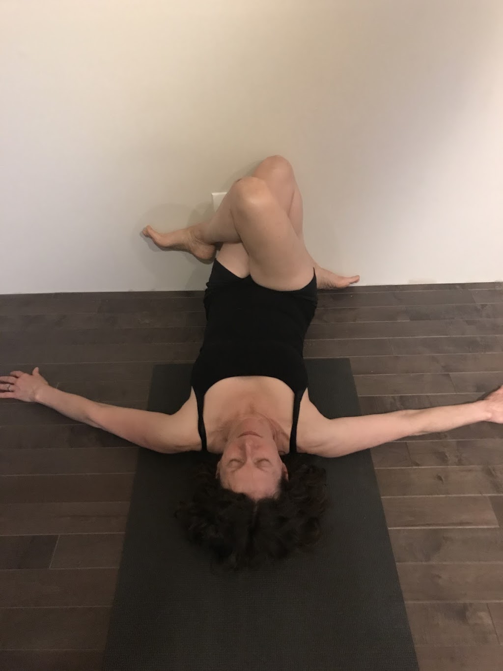 Hannahs Room Yoga | 2187 Governors Rd, Copetown, ON L0R 1J0, Canada | Phone: (289) 921-7845