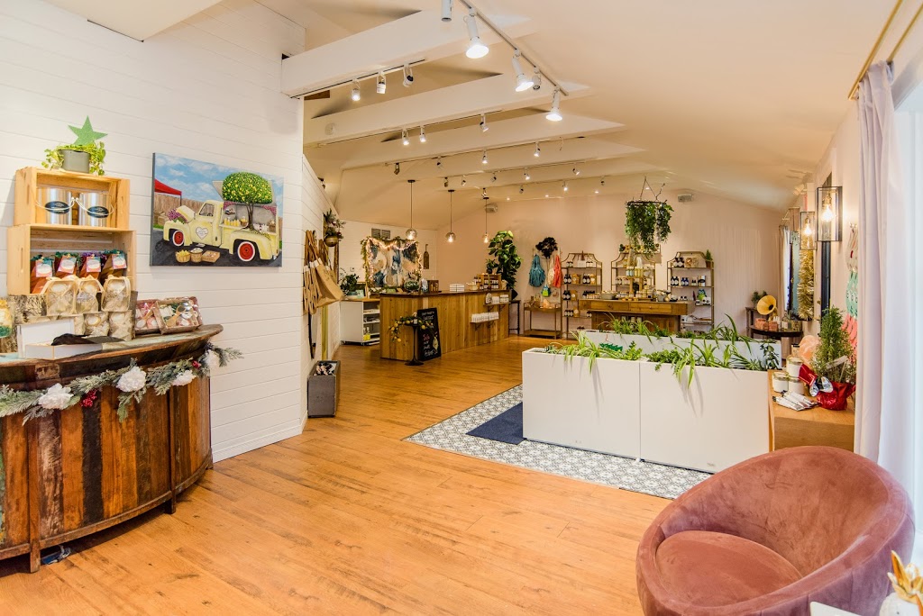 Maison Apothecare | 6 Lakeshore Rd W, Oakville, ON L6K 1C5, Canada | Phone: (888) 232-9468