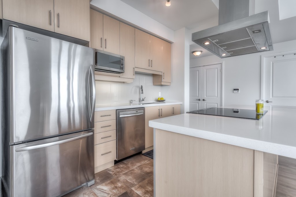 NAPA Inc - Furnished Suites Mississauga | 3888 Duke of York Blvd Suite#2836, Mississauga, ON L5B 4P5, Canada | Phone: (416) 821-5399