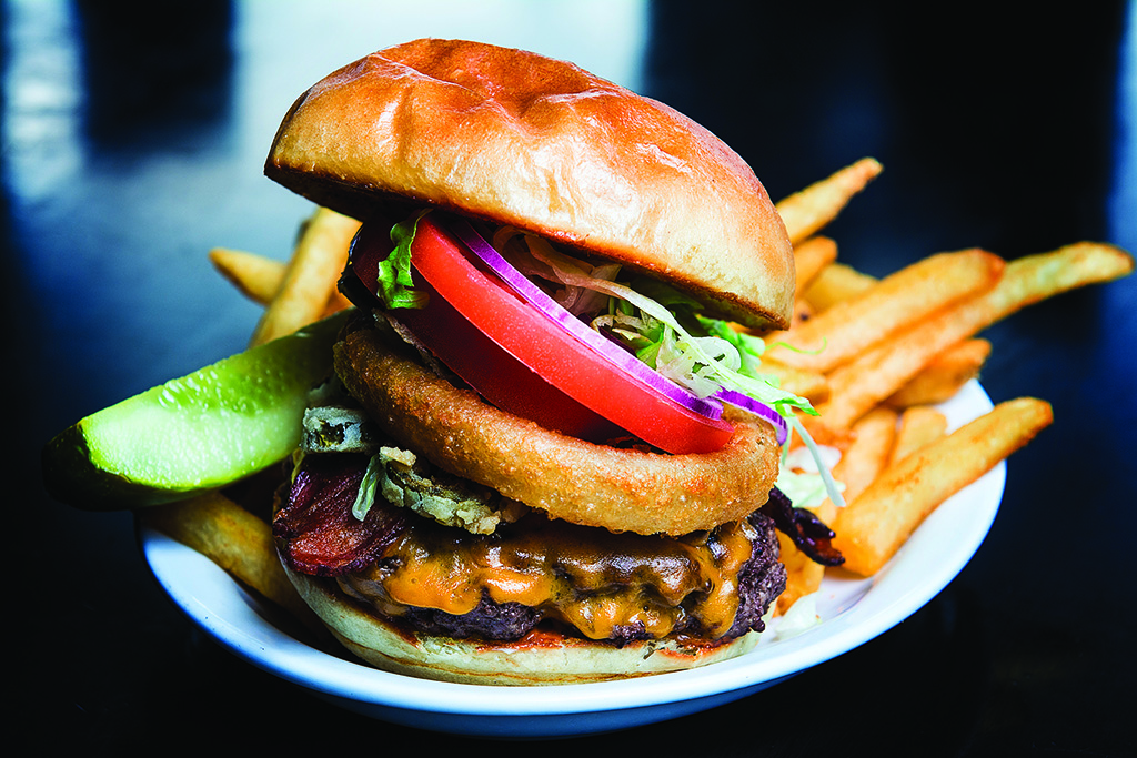 Ye Olde Squire | 1508 Upper James St, Hamilton, ON L9B 1K3, Canada | Phone: (905) 575-7821
