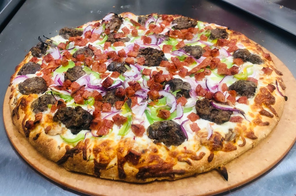 Mr Mozzarella Pizza | 23 Heartland Blvd #2109, Cochrane, AB T4C 2V4, Canada | Phone: (403) 981-2030