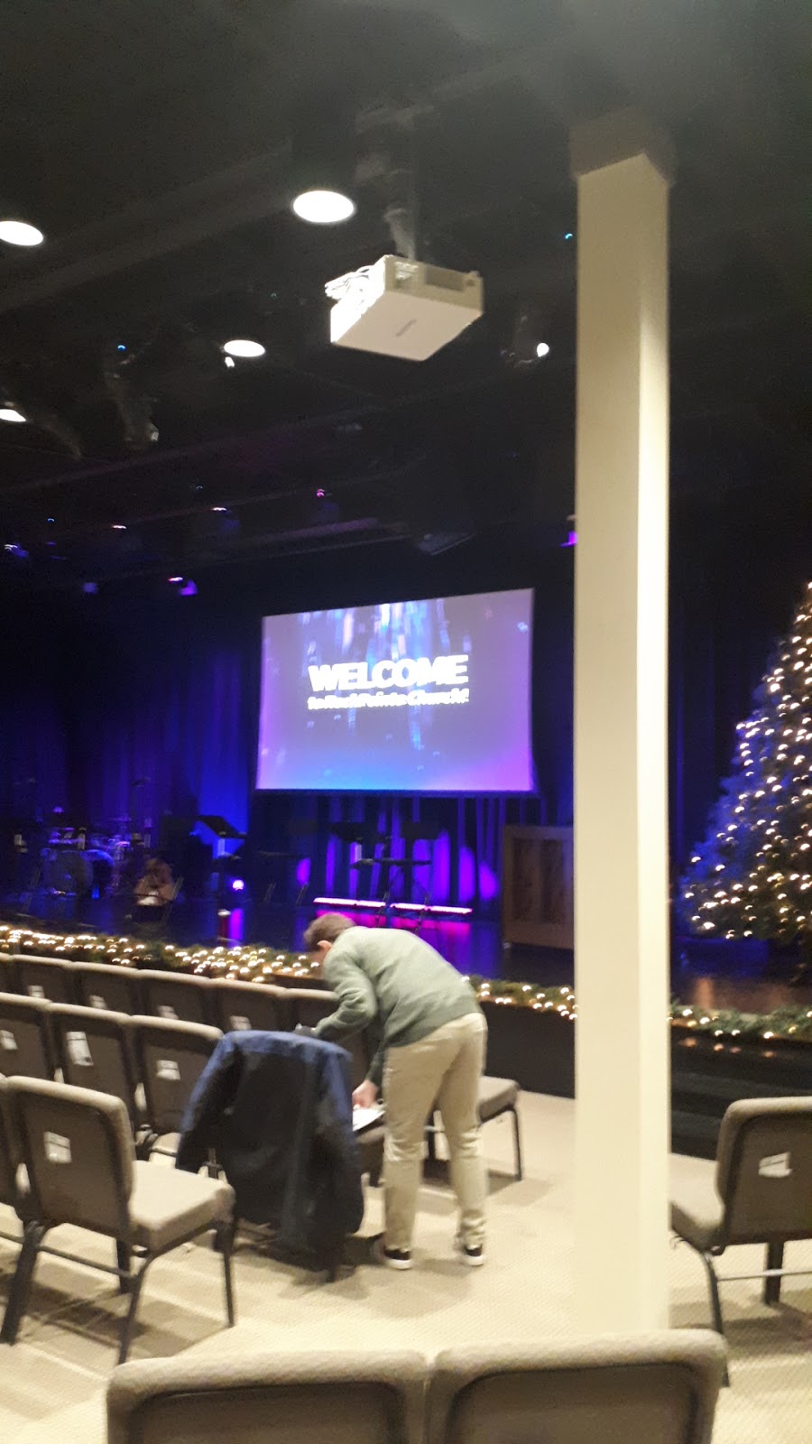 RockPointe Church - Bowridge | 12 Bowridge Dr NW, Calgary, AB T3B 2T9, Canada | Phone: (403) 851-0011