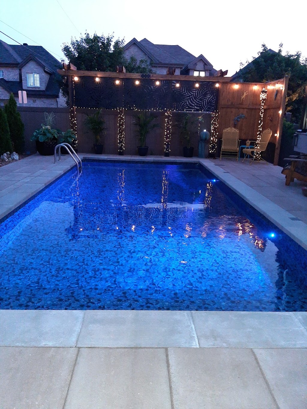 Piscines Creusées Lafrenière | 165 Chem. Robitaille, LAnge-Gardien, QC J8L 0T9, Canada | Phone: (888) 773-0060