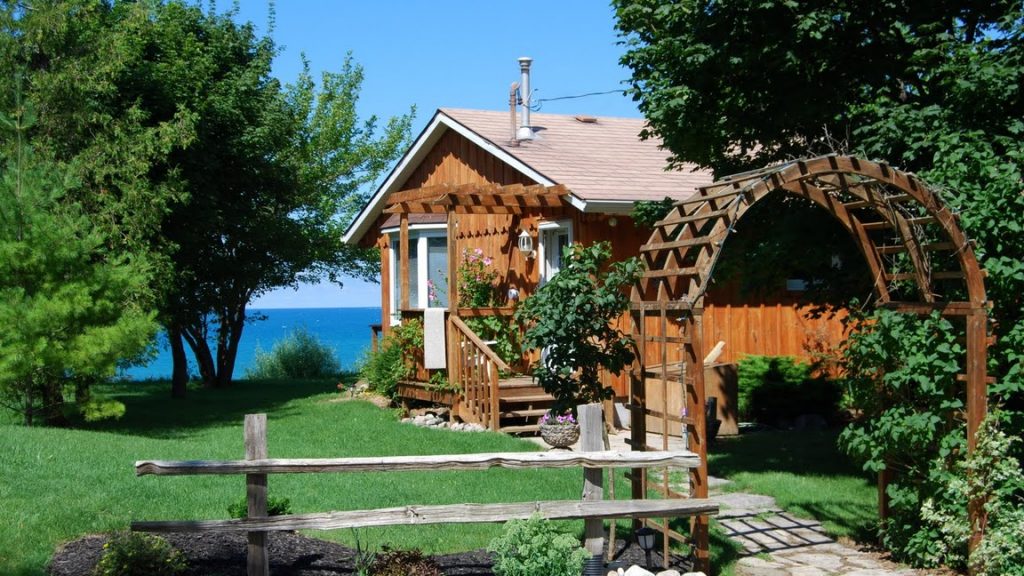 Brentwood Cottage Rentals | 72636 Princess St, Zurich, ON N0M 2T0, Canada | Phone: (519) 236-9956