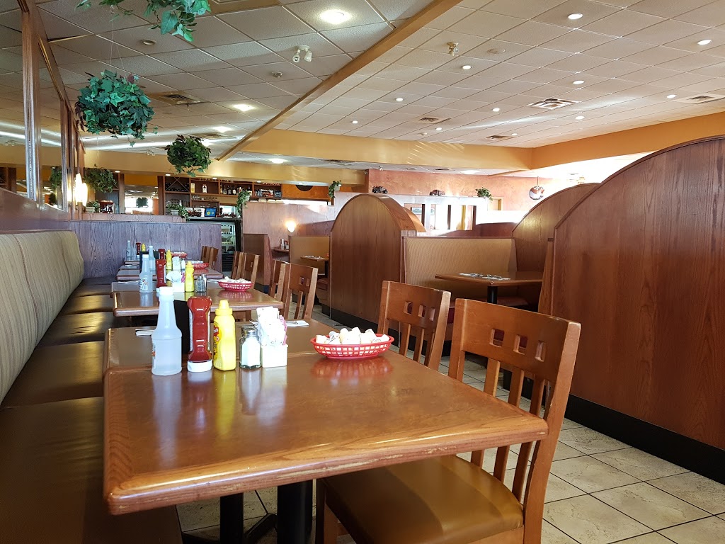 Fireside Deli & Family Restaurant | 800 Ottawa St S, Kitchener, ON N2E 3M6, Canada | Phone: (519) 581-1200