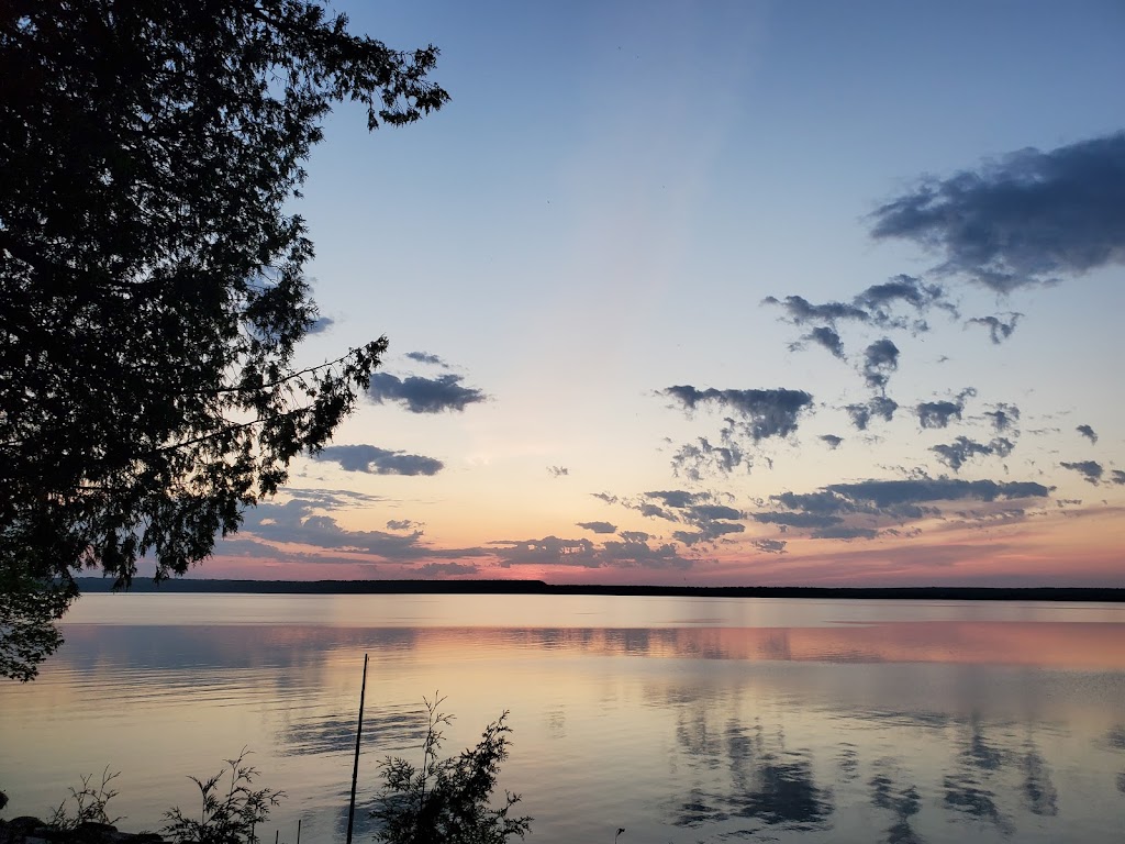 Mindemoya Court Cottages & Campground | 604 Ketchankookem Trail, Mindemoya, ON P0P 1S0, Canada | Phone: (705) 377-5778