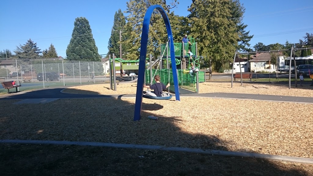 Majestic Park | 4380 Majestic Dr, Victoria, BC V8N 5S1, Canada | Phone: (250) 475-5522