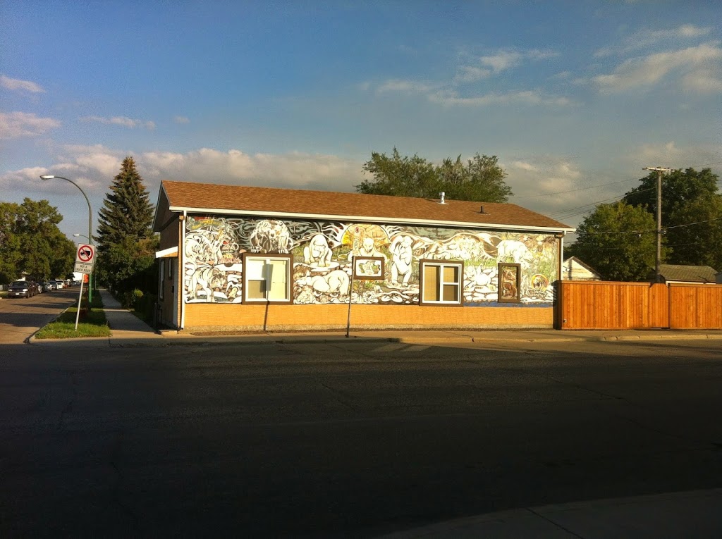 Dels Exteriors Winnipeg - Roofing, Siding, Stucco, Soffits, Stone Contractors | 432 Harbison Ave, Winnipeg, MB R2L 0A9, Canada | Phone: (204) 388-6269
