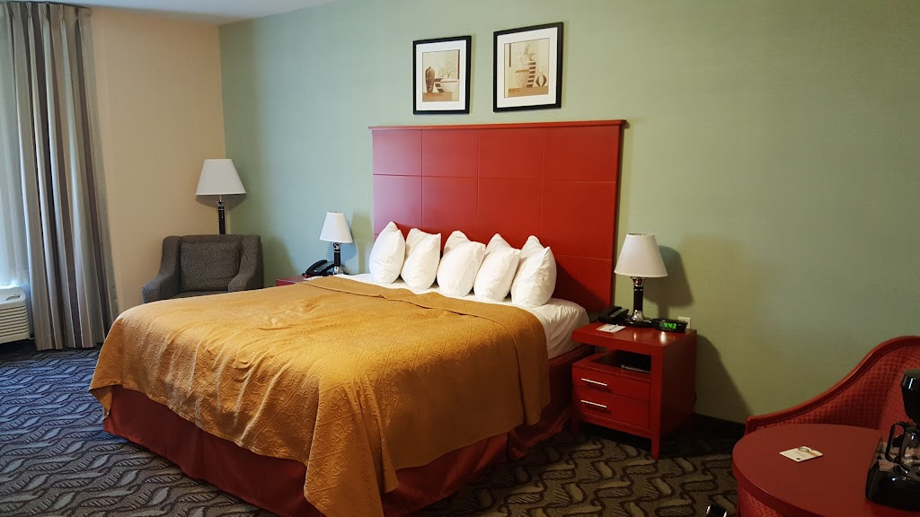Quality Inn | 100 N Rankin St, Southampton, ON N0H 2L0, Canada | Phone: (519) 483-3333