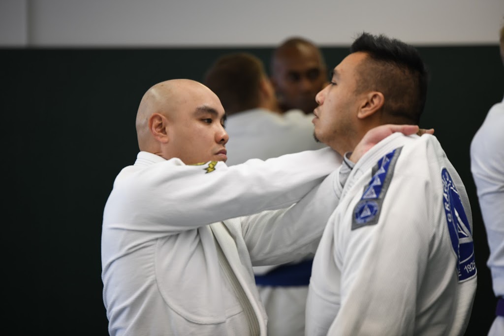 Gracie Jiu-Jitsu Winnipeg | 827 Cavalier Dr, Winnipeg, MB R2Y 1Z8, Canada | Phone: (204) 995-5585