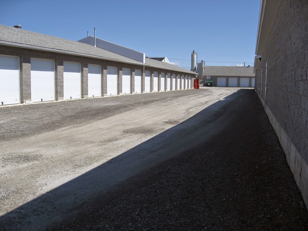 Entreposage Lamontagne Inc | 2080 Rue Louis-Faucher, Magog, QC J1X 7N3, Canada | Phone: (819) 847-4213