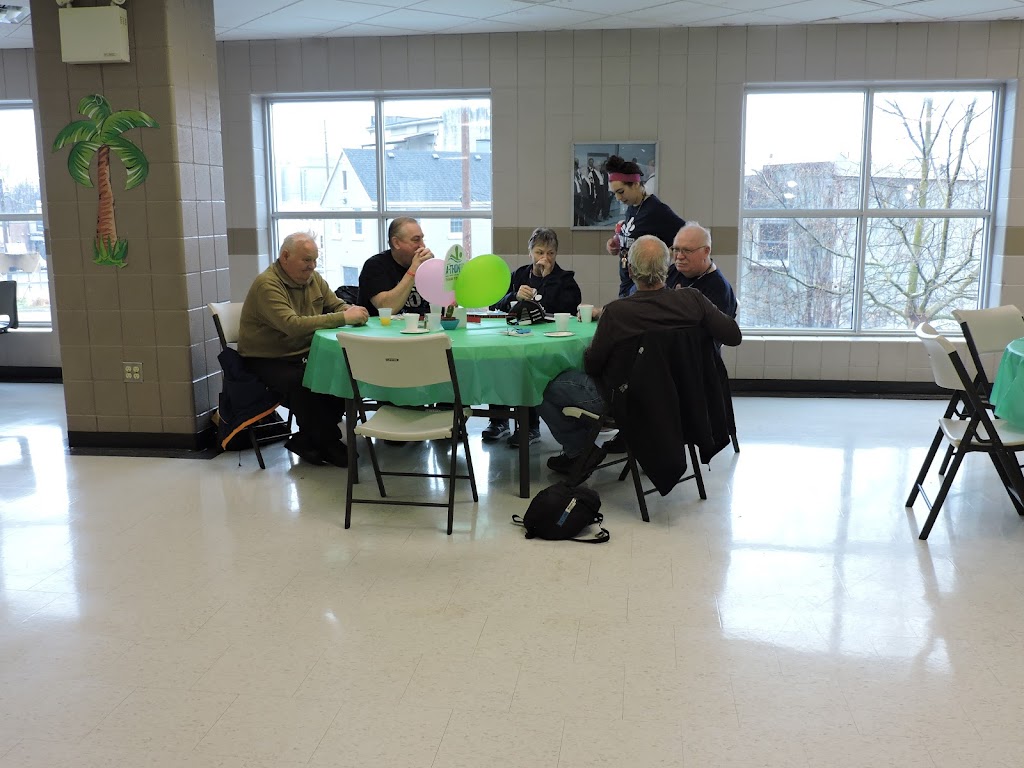 Horton Street Seniors Centre | 184 Horton St E, London, ON N6B 1K8, Canada | Phone: (519) 434-9114