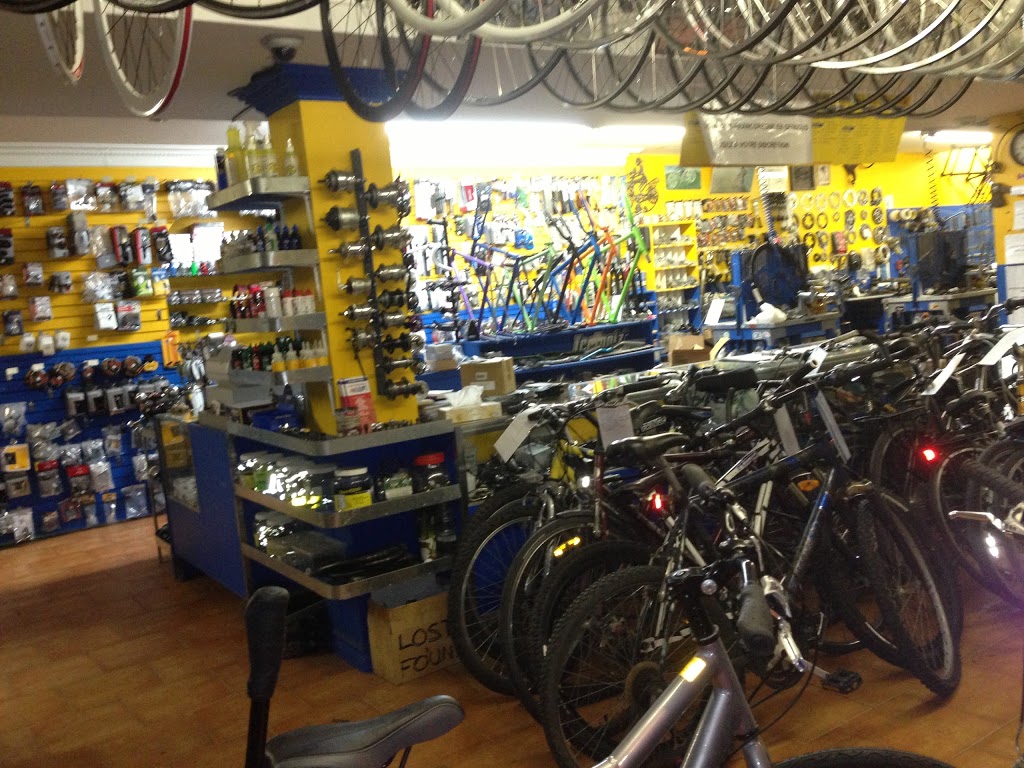La Bicycletterie JR | bicycle store | 201 Rue Rachel E, Montréal, QC H2W 1E4, Canada | 5148436989 OR +1 514-843-6989