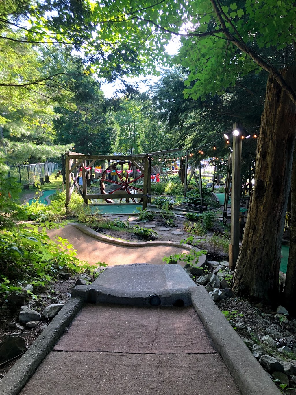 Northern Escapades Mini Golf | 301 Ecclestone Dr, Bracebridge, ON P1L 1X2, Canada | Phone: (705) 646-7025