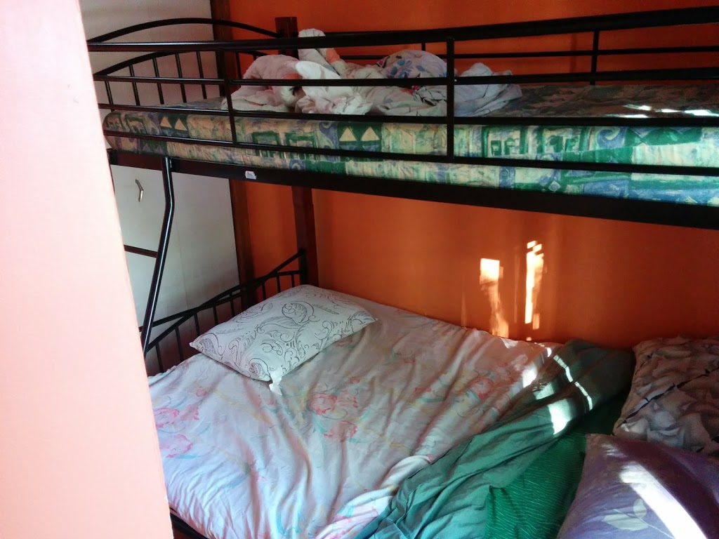 Ottawa Backpackers Inn | 203 York St, Ottawa, ON K1N 5T7, Canada | Phone: (613) 241-3402