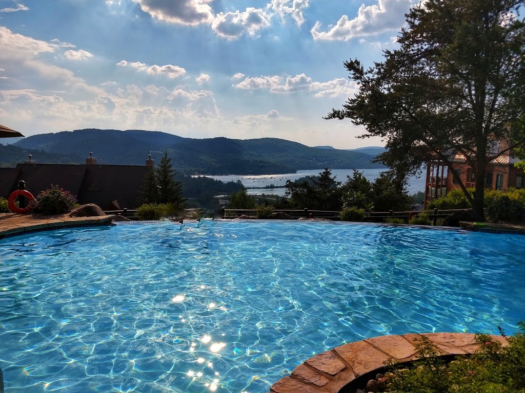 Equinoxe Condo - Ski-in/Ski-out - 5 stars | 152 Chemin des Sous Bois, Mont-Tremblant, QC J8E 3M1, Canada | Phone: (514) 395-1234