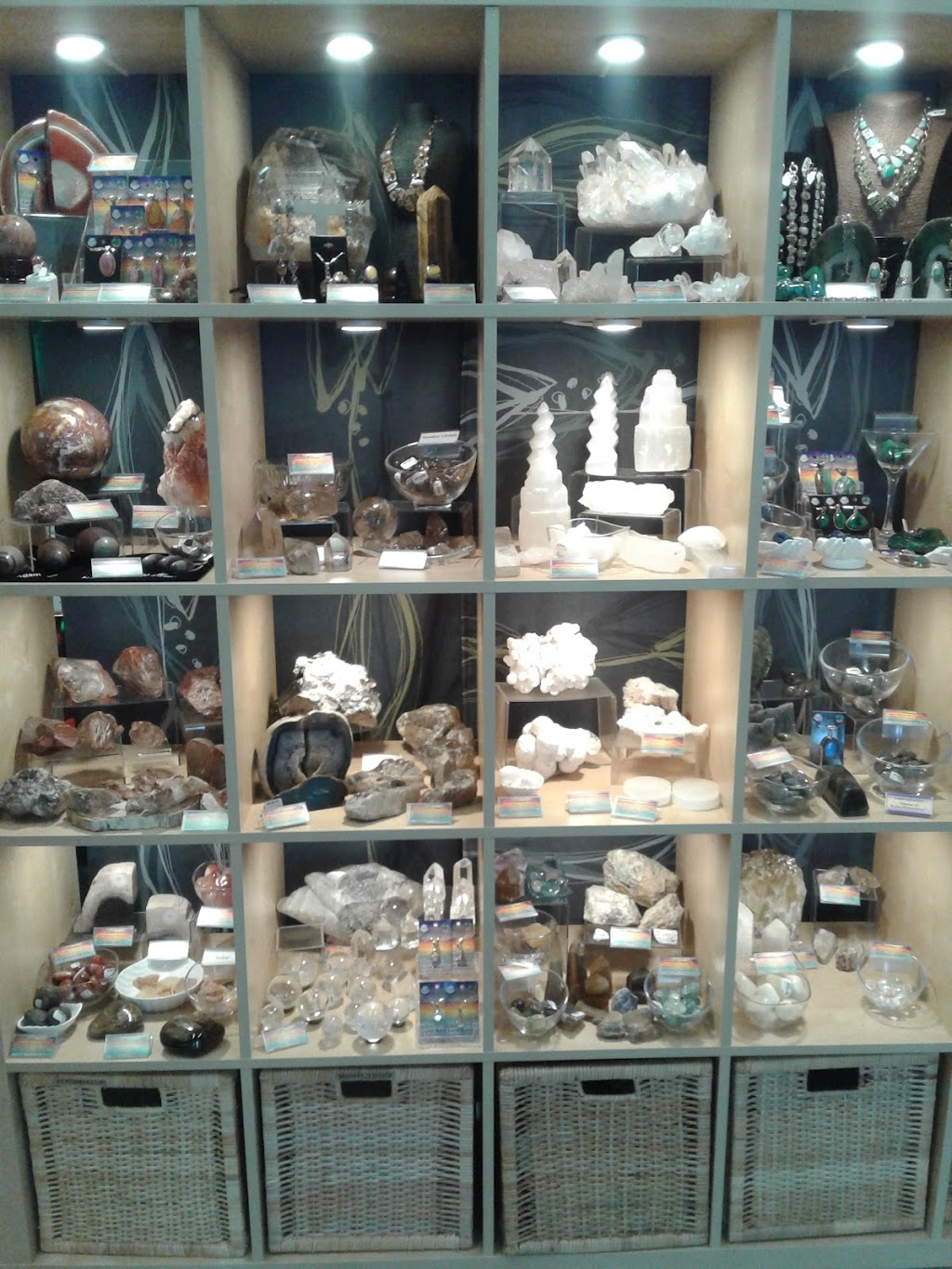 Spirit of Oneness, Home to Earth Rocks!! & The Crystal Cavern | 80 Railway St, Cochrane, AB T4C 2B5, Canada | Phone: (403) 851-4448