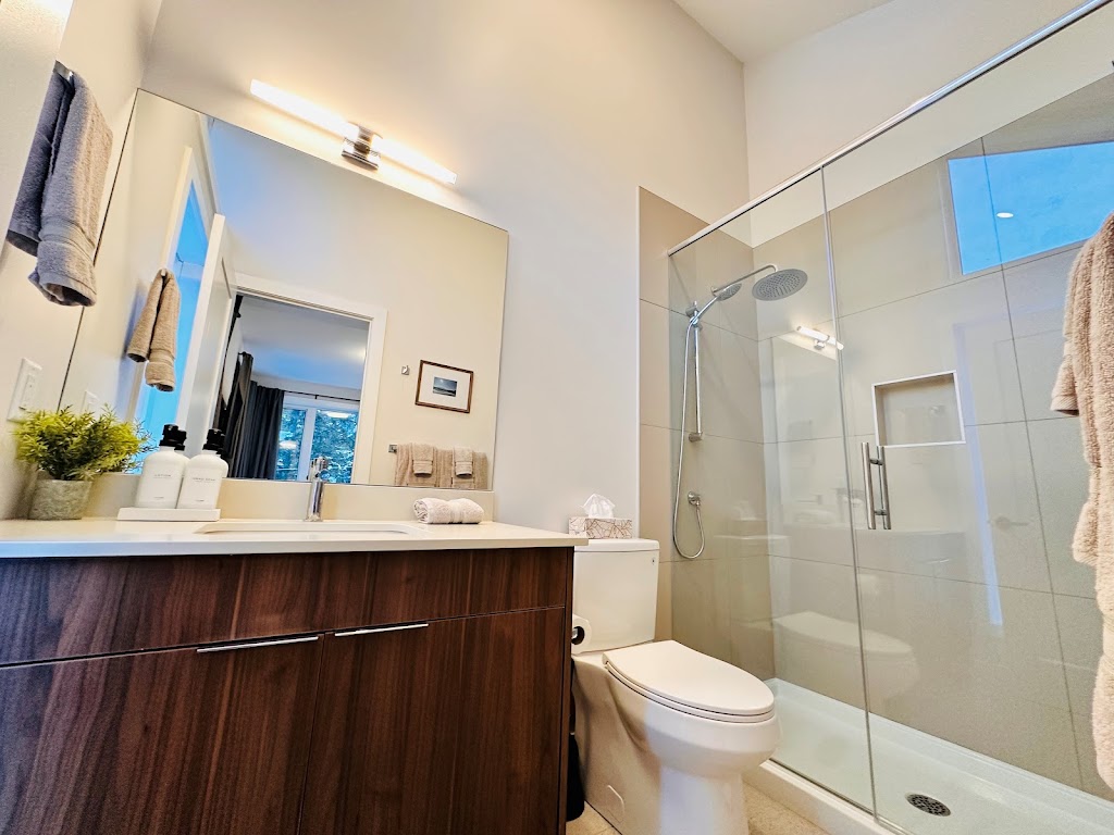 Panorama Mountain Escape | 2116 Panorama Dr, Panorama, BC V0A 1T0, Canada | Phone: (780) 719-3100