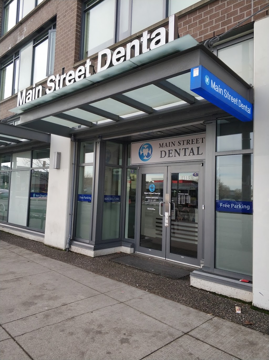 Main Street Dental | dentist | 1655 Main St, Vancouver, BC V6A 2W5, Canada | 6045637200 OR +1 604-563-7200
