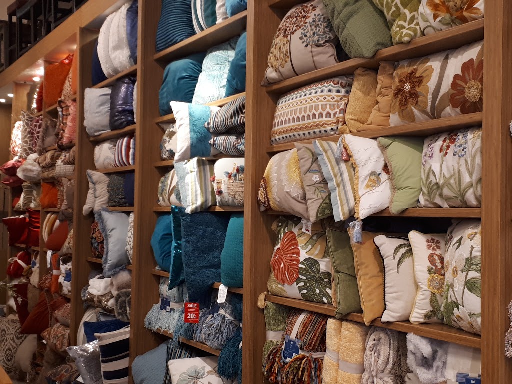 Pier 1 | 205 Hector Gate, Dartmouth, NS B3B 0E5, Canada | Phone: (902) 481-9681