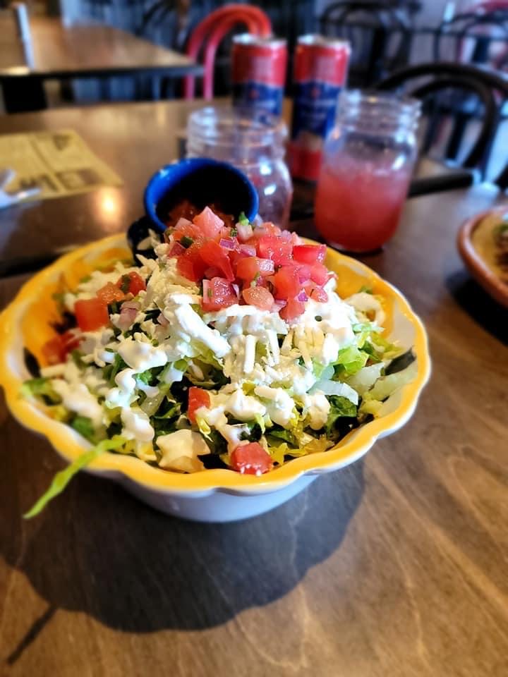 Su Casa Authentic Mexican Kitchen | 5388 BC-93, Fairmont Hot Springs, BC V0B 1L2, Canada | Phone: (778) 525-0022