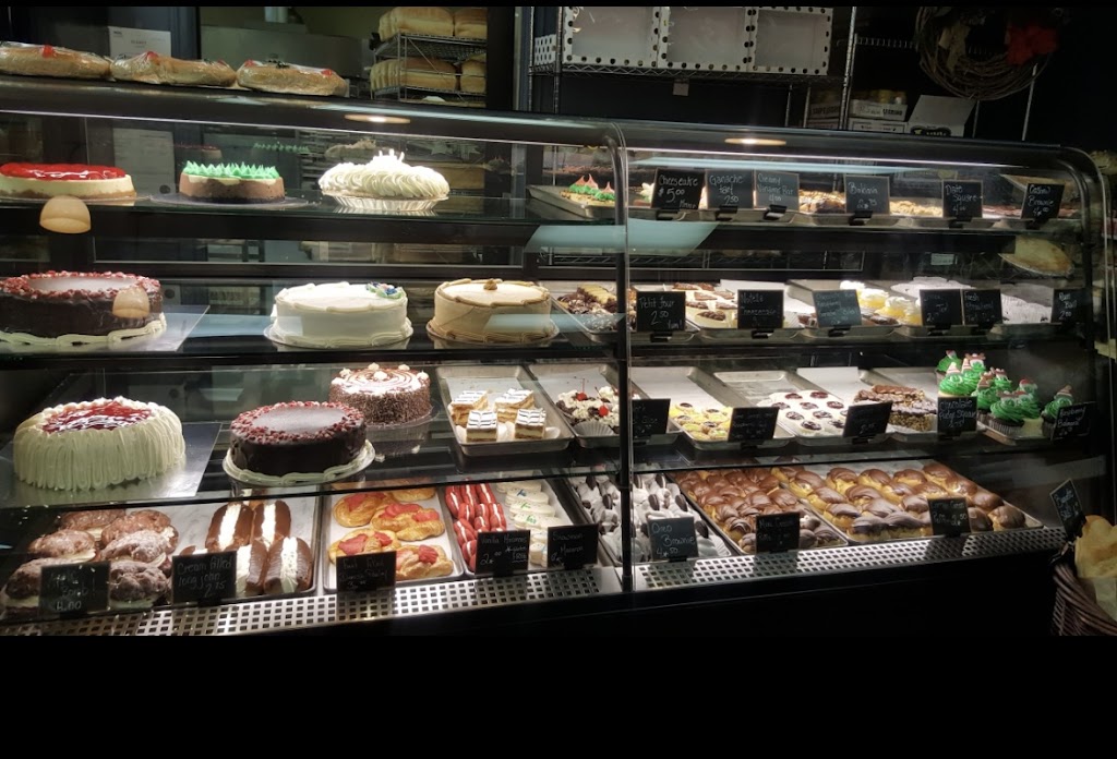 Mountain View Bakery & Delicatessen Ltd | 4561 Gertrude St, Port Alberni, BC V9Y 6J9, Canada | Phone: (250) 724-1813