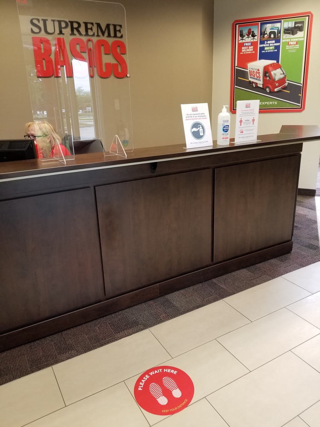 Supreme Basics | 40 West Beaver Creek Rd, Richmond Hill, ON L4B 1G5, Canada | Phone: (905) 762-7100
