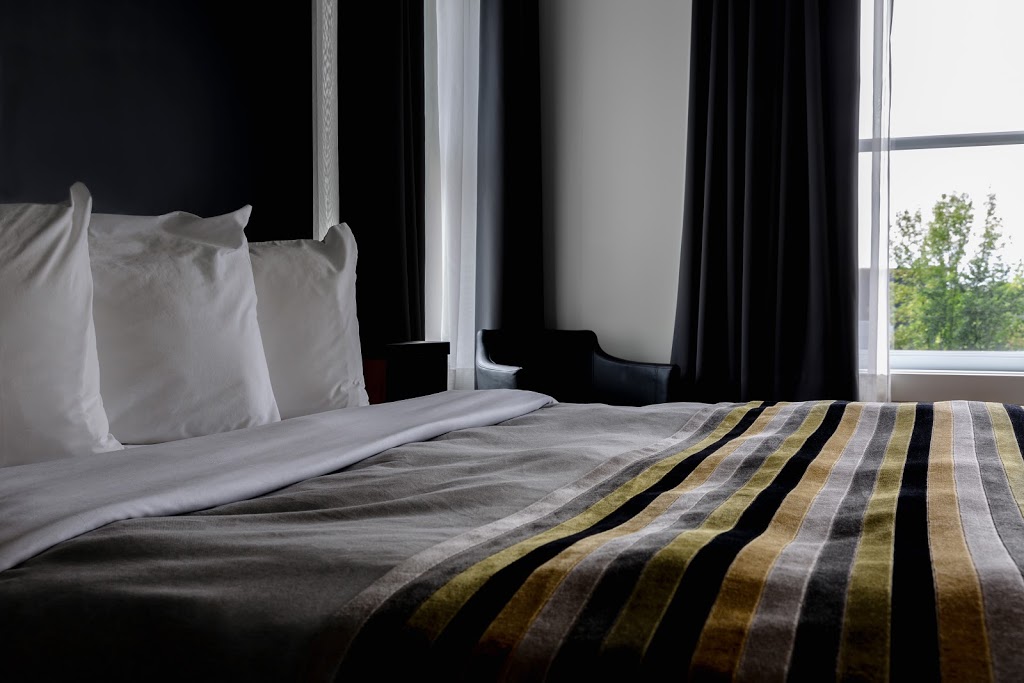Littoral - Hôtel & Spa | 3710 Boulevard Sainte-Anne, Québec, QC G1E 3M3, Canada | Phone: (418) 661-6901