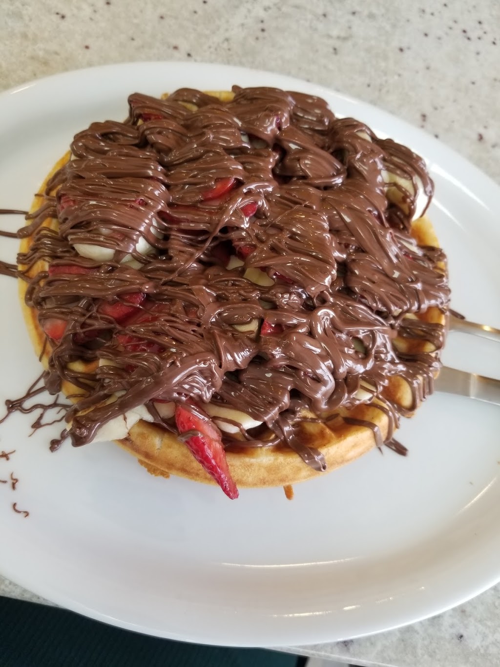 Gabriel Pizza | Hunt Club Road, 2446 Bank St, Ottawa, ON K1V 1A8, Canada | Phone: (613) 319-7777