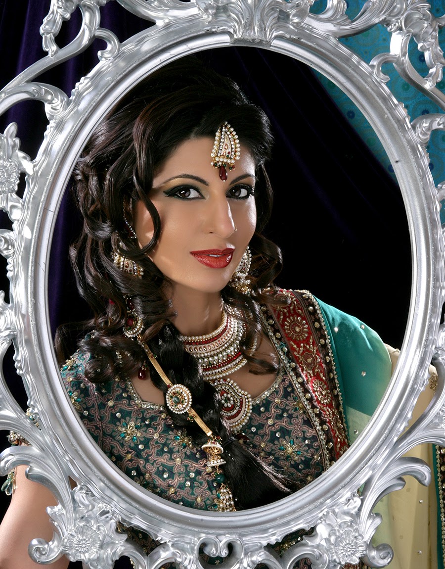 Dimple Shah - Henna - Make Up - Hair Artist | 7 Brian Dr, North York, ON M2J 3X8, Canada | Phone: (416) 508-7202
