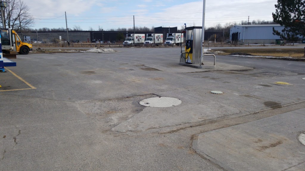 Petro Canada | 1993 15, Kingston, ON K7L 4V3, Canada | Phone: (613) 547-8181