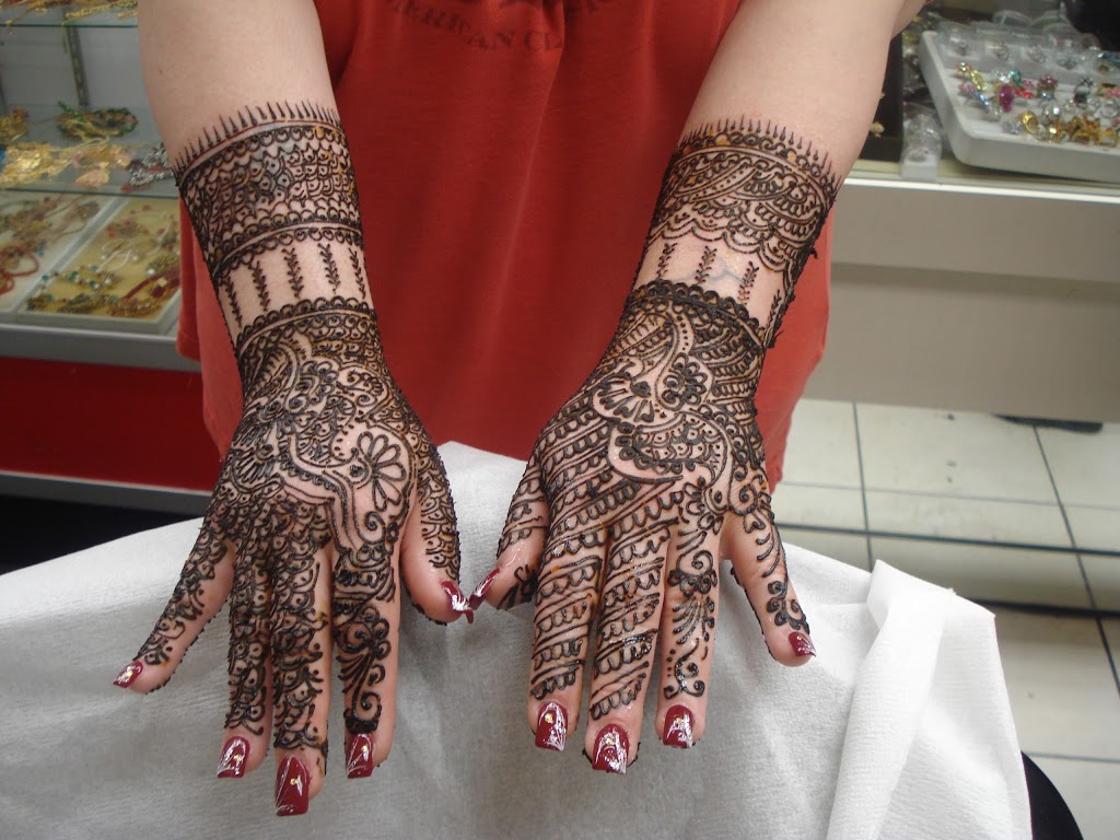 Apollo Beauty Salon | 1479 Gerrard St E, Toronto, ON M4L 2A1, Canada | Phone: (416) 469-9833