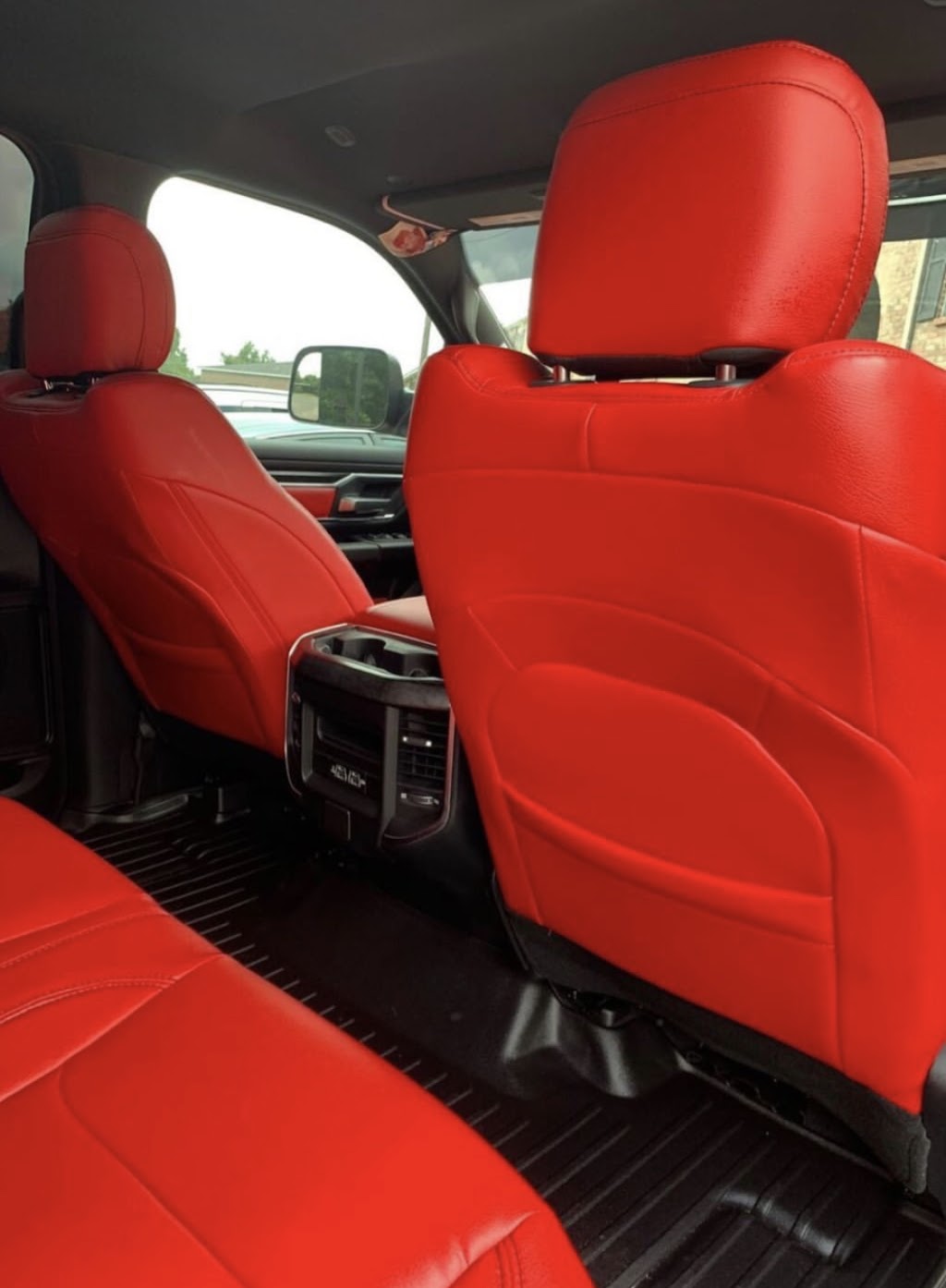 Katzkin Quebec | 1254 Blvd. Marcel-Laurin, Saint-Laurent, QC H4R 1J7, Canada | Phone: (514) 592-0005
