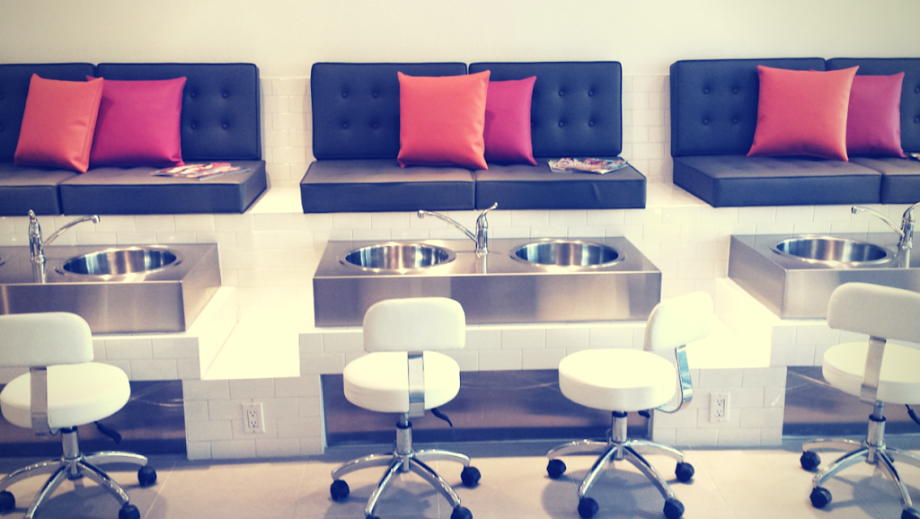 THE TEN SPOT west kelowna | 525 BC-97 Unit 170, West Kelowna, BC V1Z 4C9, Canada | Phone: (778) 755-6610