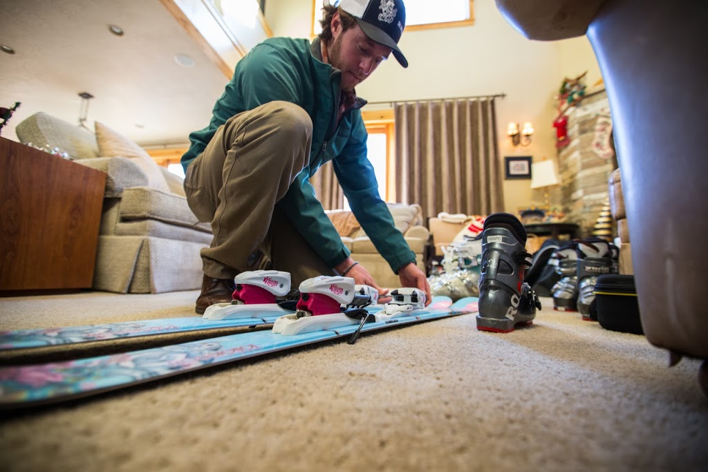 Ski Butlers Ski Rental Delivery | 8021 Mons Rd #5, Whistler, BC V0N 1B8, Canada | Phone: (604) 902-8950
