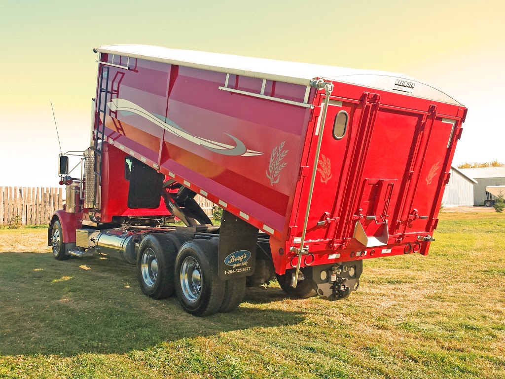 Bergs Trailers - Prep and Paint | 1-550 George Ave, Winkler, MB R6W 0J4, Canada | Phone: (204) 325-5677