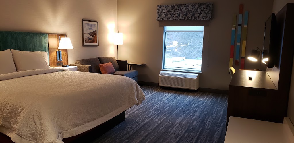 Hampton Inn & Suites by Hilton Kelowna Airport | 1665 Innovation Dr, Kelowna, BC V1V 2Y9, Canada | Phone: (250) 765-9042