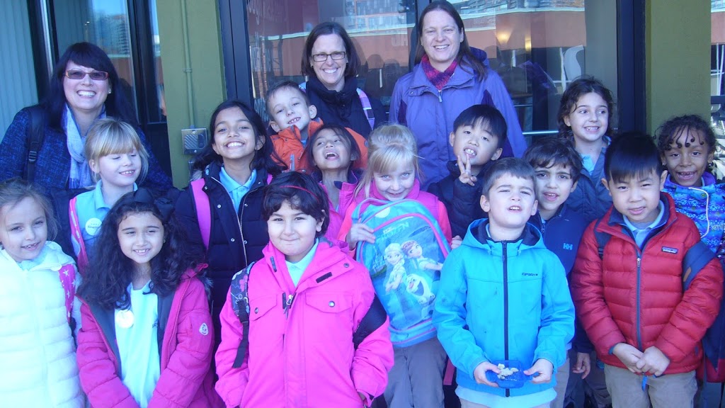 Kingsley Primary School | 3962 Bloor St W, Etobicoke, ON M9B 1M3, Canada | Phone: (416) 233-0150