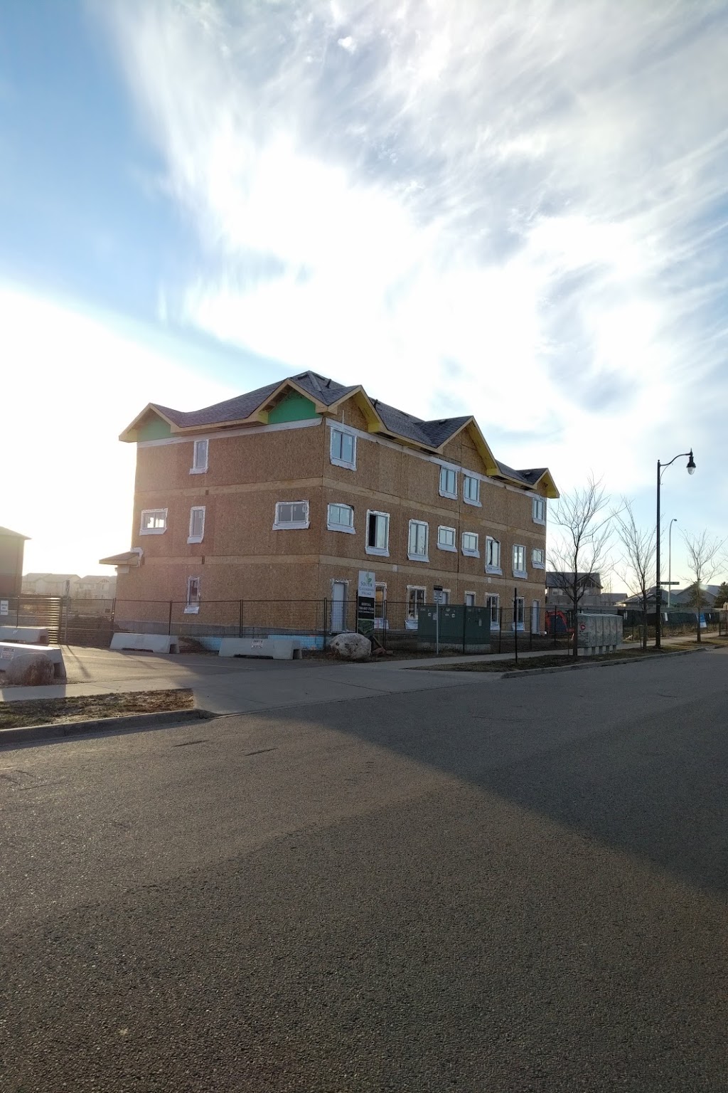 South Callaghan Village 2125 Casselman Link SW, Edmonton, AB T6W 1A8