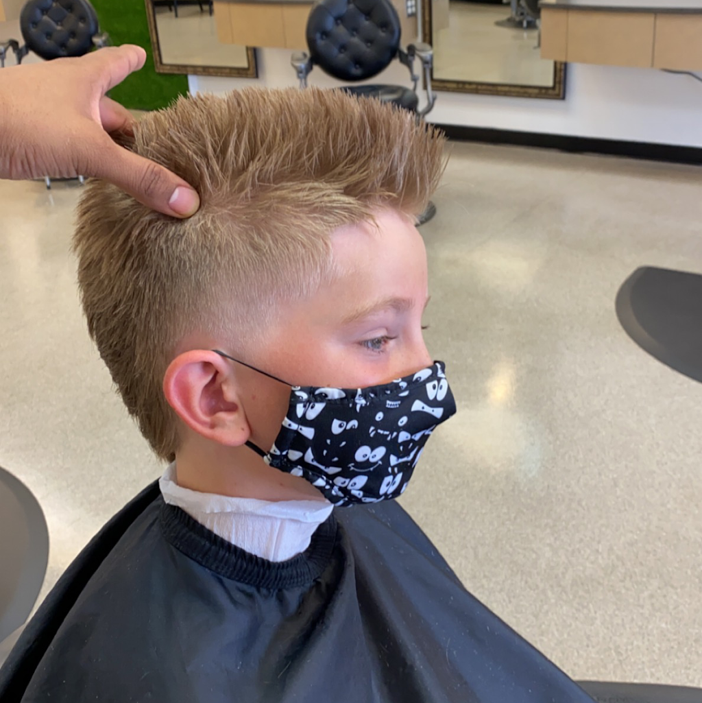 Sam Fadez Barbershop | 5172 Ladner Trunk Rd, Delta, BC V4K 1W3, Canada | Phone: (236) 688-9966