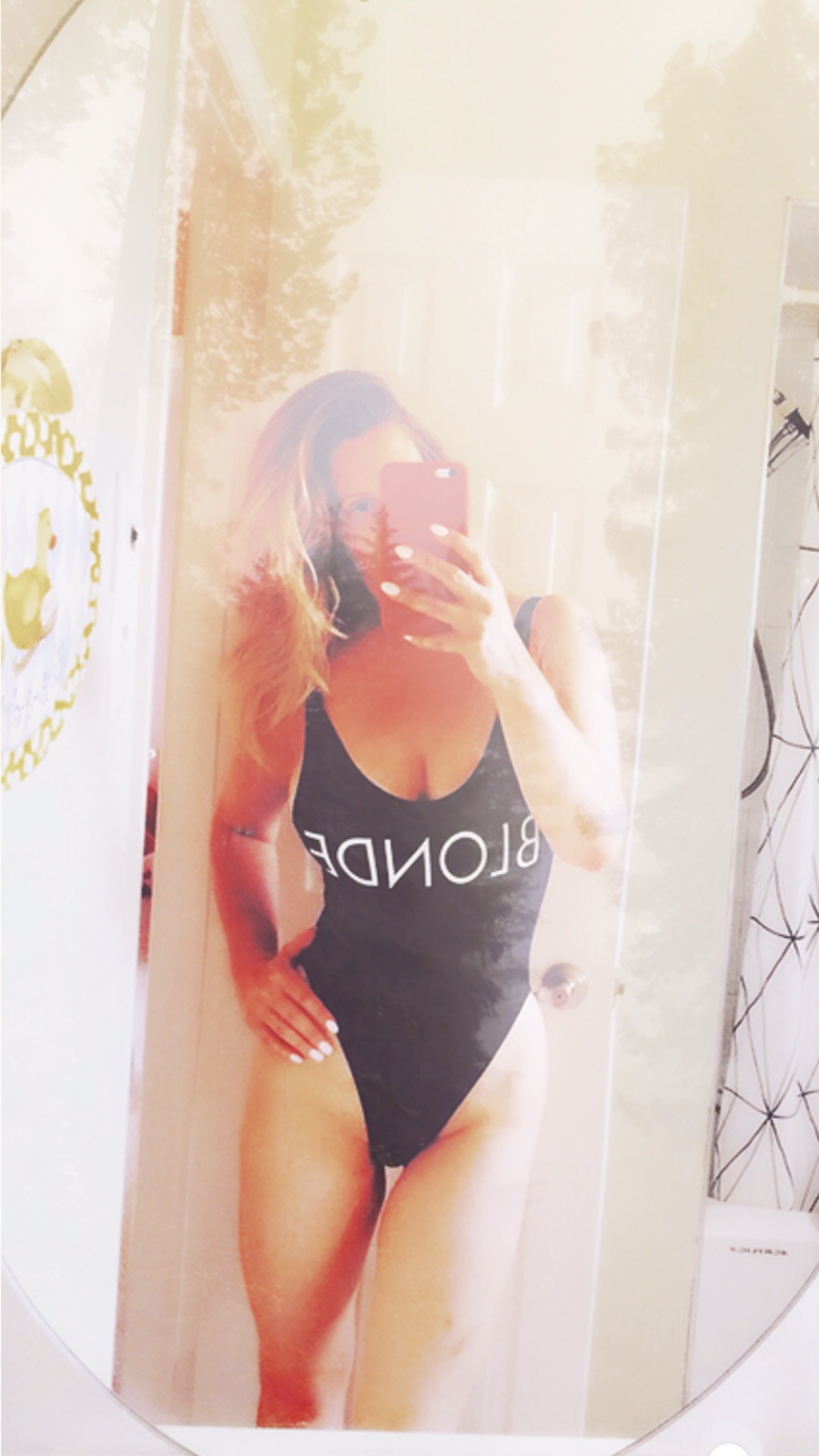 Bronzed and Glo Sunless Tanning | 834 Damien Way, Mississauga, ON L5C 3C3, Canada | Phone: (416) 882-7084