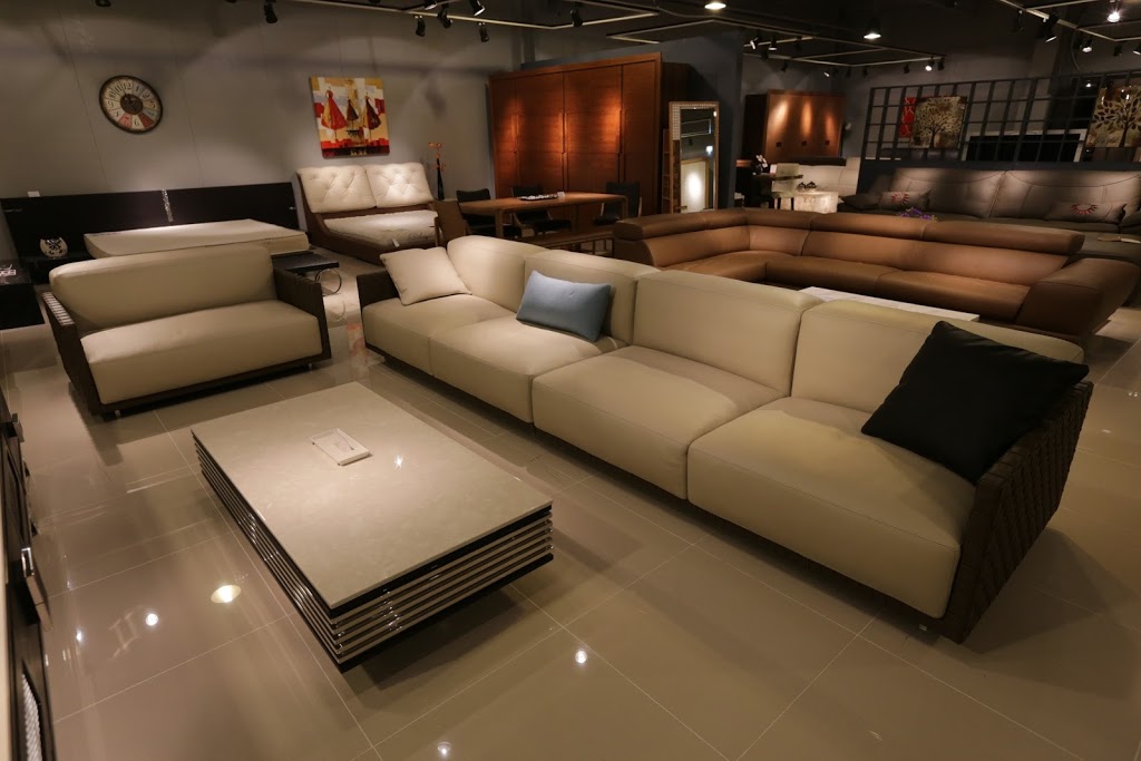 Able Upholstering Service | 1076 Armstrong Lake East Rd, Vaughan, NS B0N 2T0, Canada | Phone: (902) 702-0805
