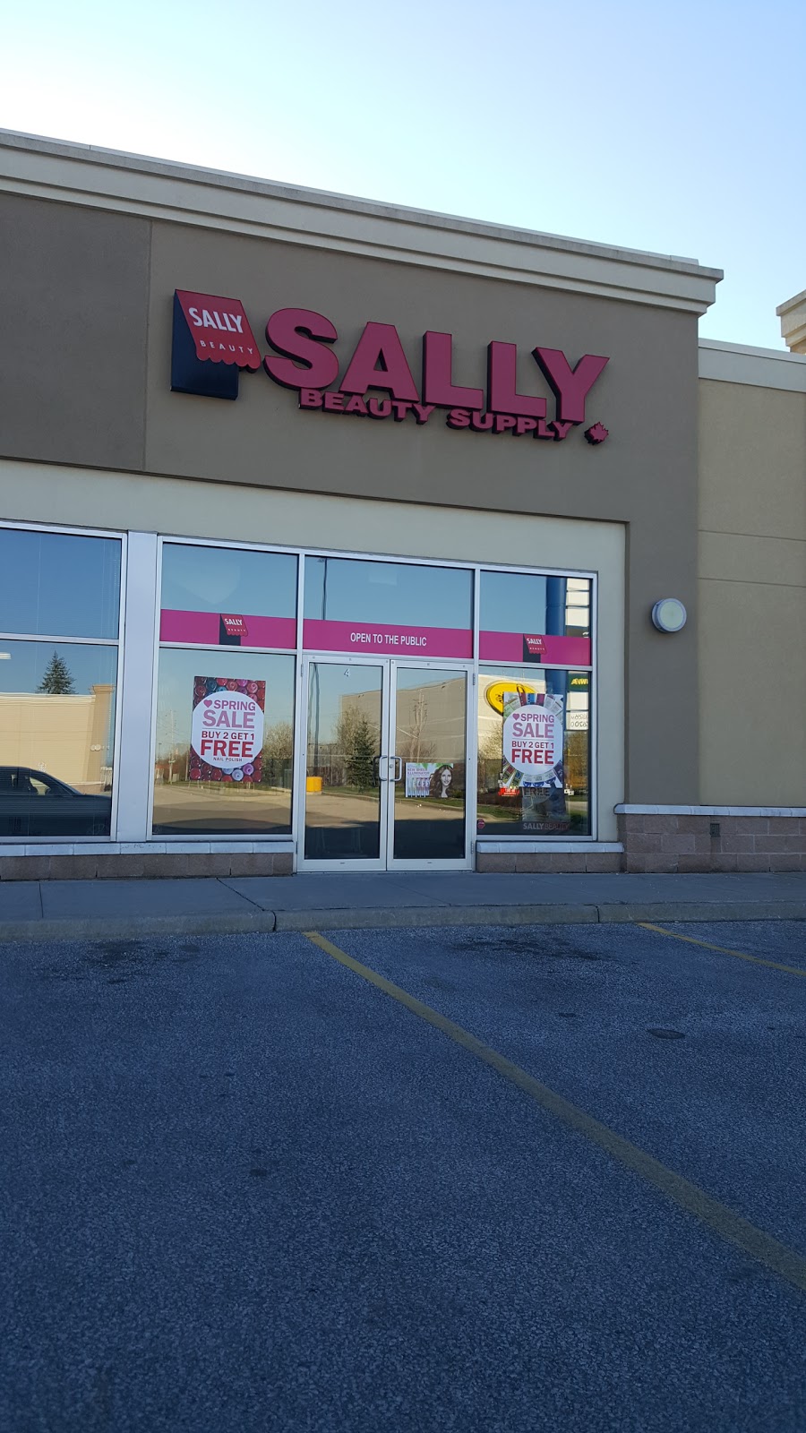 Sally Beauty | 1440 Quinn Dr #4, Sarnia, ON N7S 6M8, Canada | Phone: (519) 541-9153